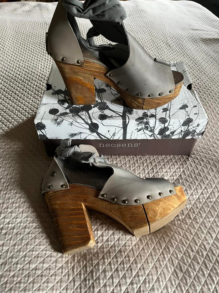 Schoenen NEOSENS, Kleding | Dames, Schoenen, Ophalen of Verzenden, Zo goed als nieuw
