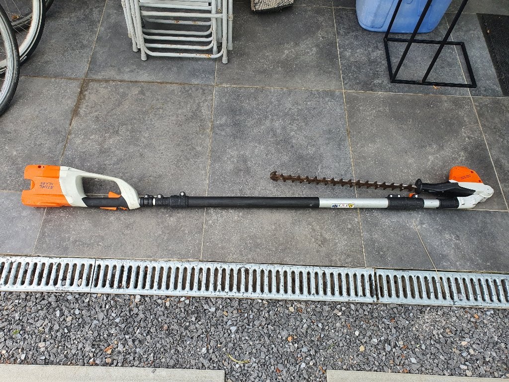 Coupe-herbe sans fil Stihl HLA85 sans batterie ni chargeur, Jardin & Terrasse, Enlèvement, Comme neuf, Batterie, Sthil