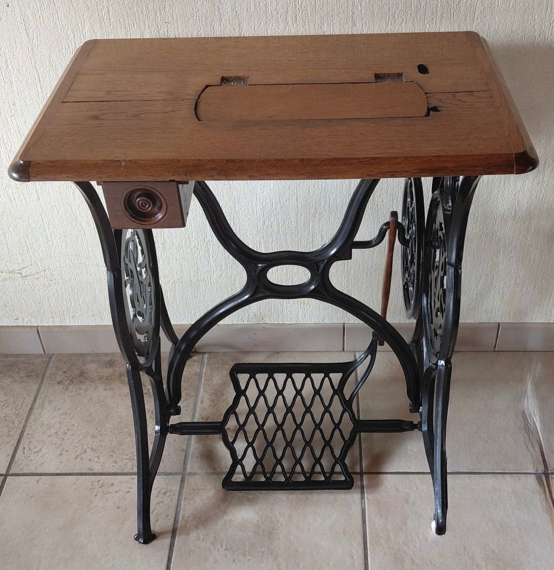 Te koop: singer, Antiquités & Art, Enlèvement