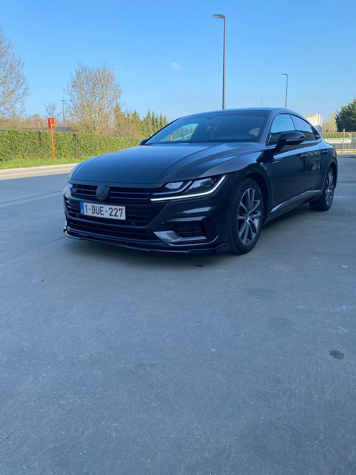 Volkswagen Arteon 2.0 TSI R-Line Edition DSG, Auto's, Arteon, 4 cilinders, Zwart, Leder