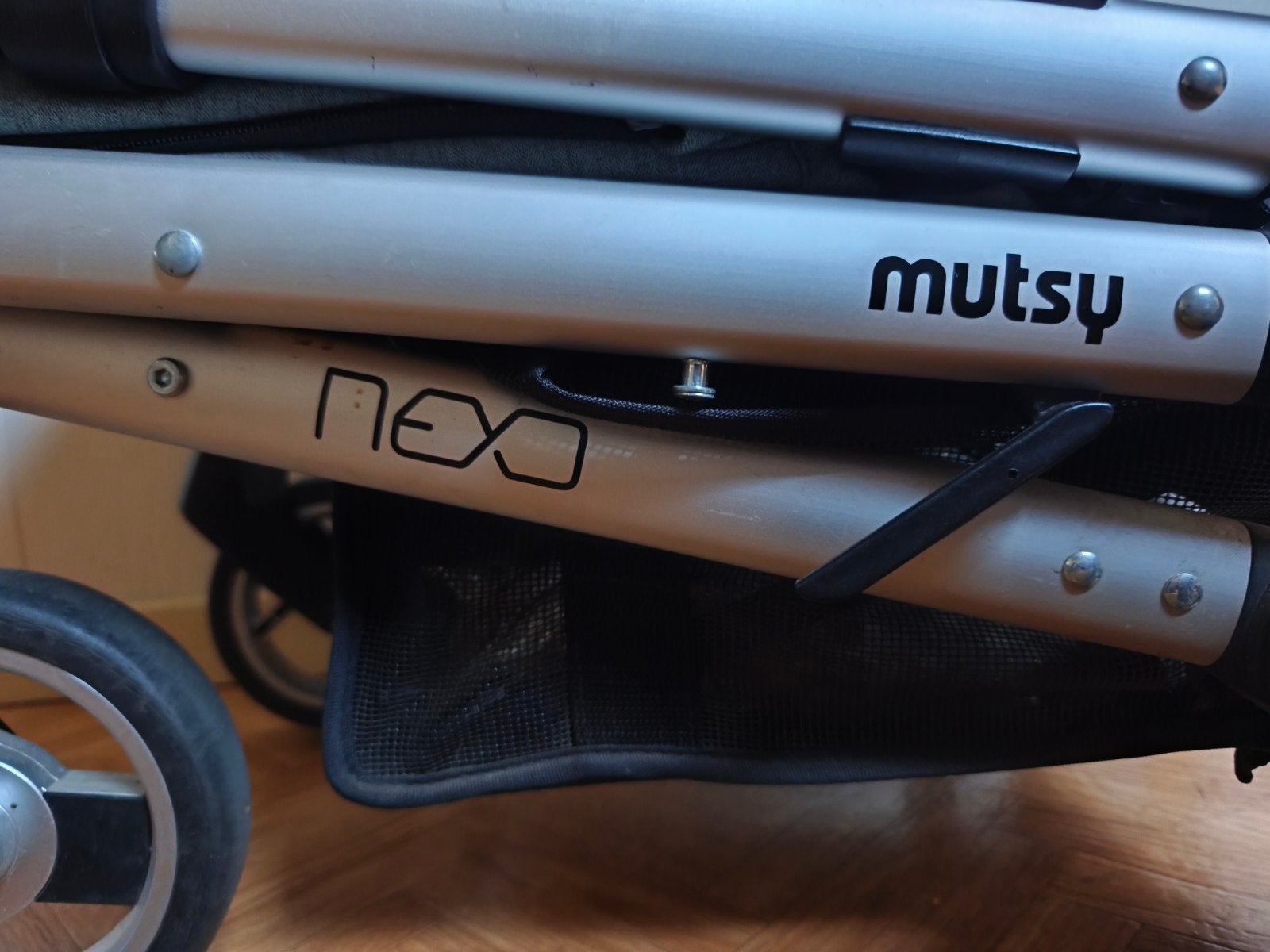 Buggy Mutsy nexo, Kinderen en Baby's, Buggy's, Ophalen