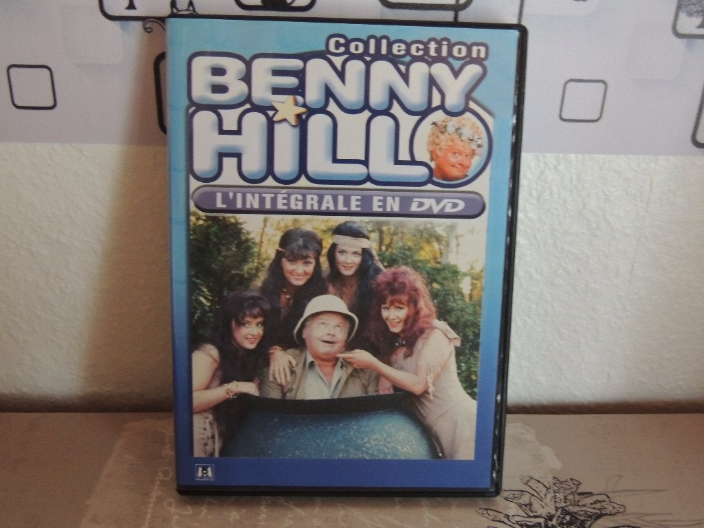 DVD - Benny Hill - Volume 1 & 2, CD & DVD, Enlèvement