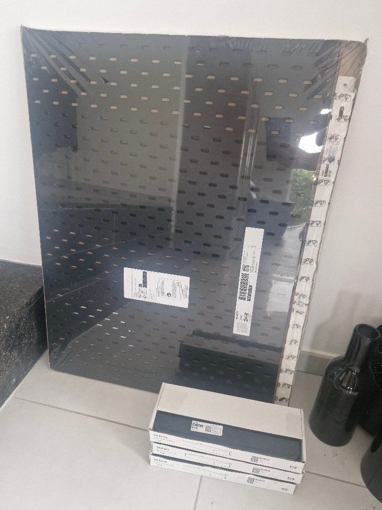 Panneau mural ikea skadis avec accessoires, Ophalen, Nieuw, Minder dan 150 cm, Minder dan 25 cm
