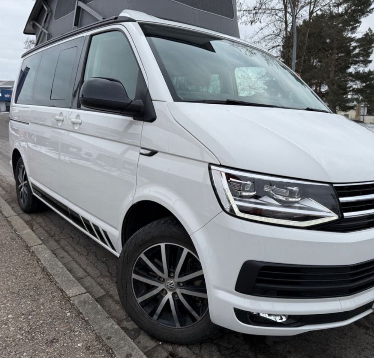 Volkswagen California Ocean Edition T6 4motion 150PK EUR6, Caravans en Kamperen, Mobilhomes, Automaat, Chemisch toilet, Buscamper of Camperbus