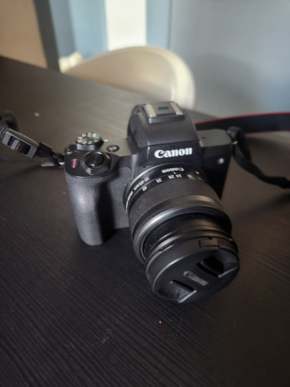Canon EOS m50 + objectif + étui pour appareil photo + filtre, Enlèvement, Sacoche d'appareil photo, Canon