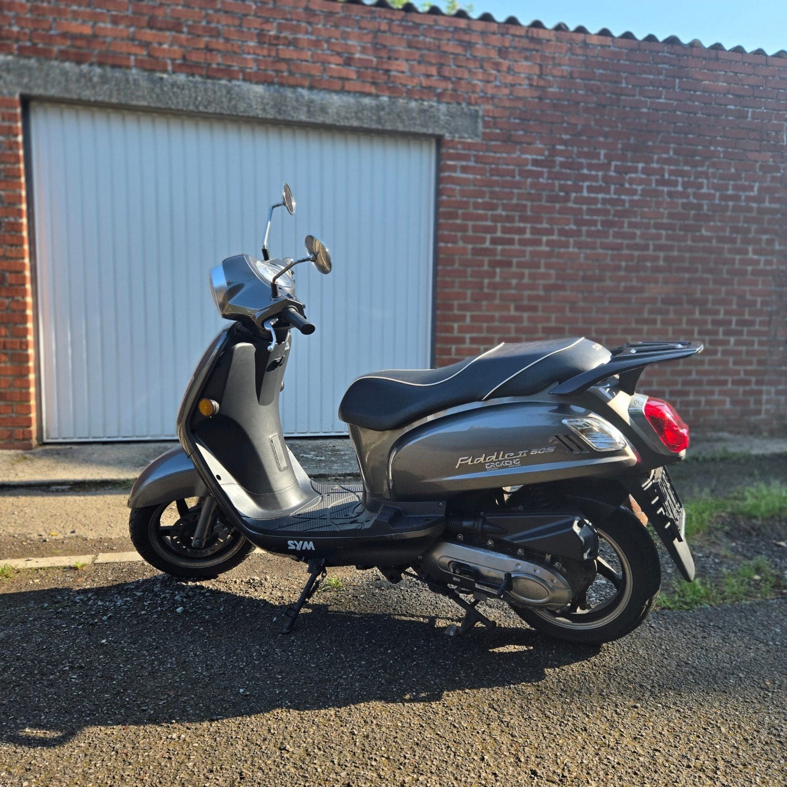 Scooter SYM, modèle FIDDLE 2, Ophalen, Gebruikt, Klasse B (45 km/u), Benzine