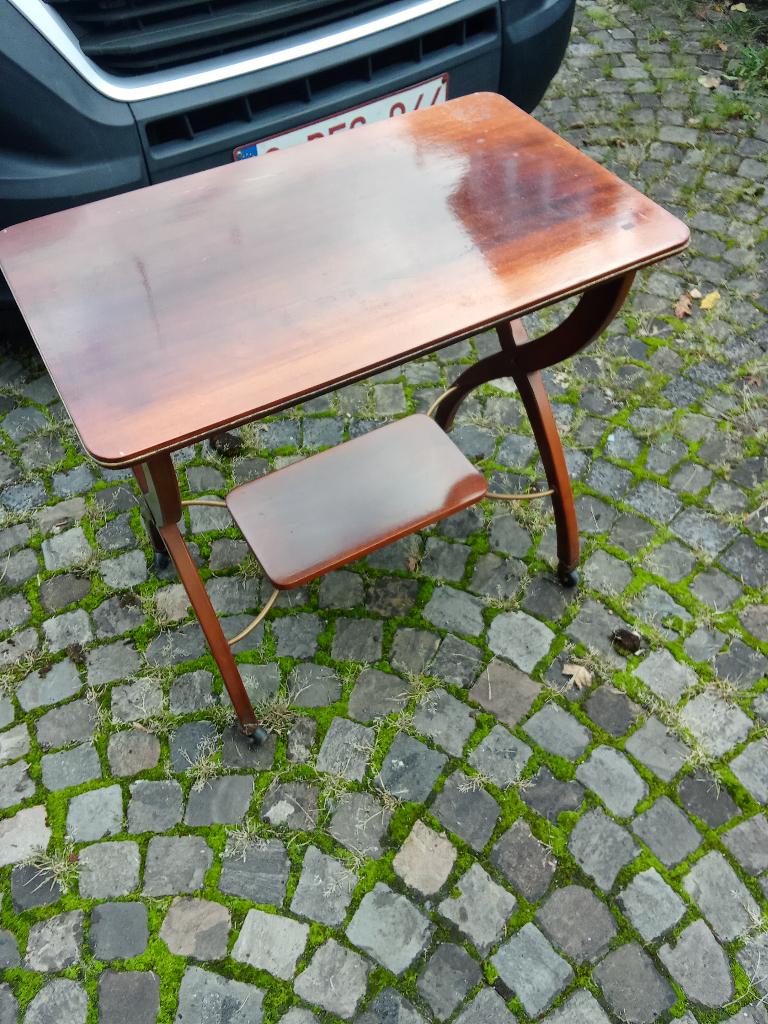 Table vintage, Antiquités & Art, Enlèvement