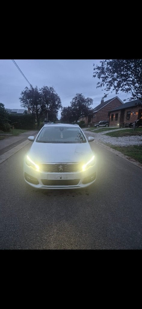 Peugeot 308 tech, Auto's, Wit, Bedrijf, Te koop, Leder en Alcantara