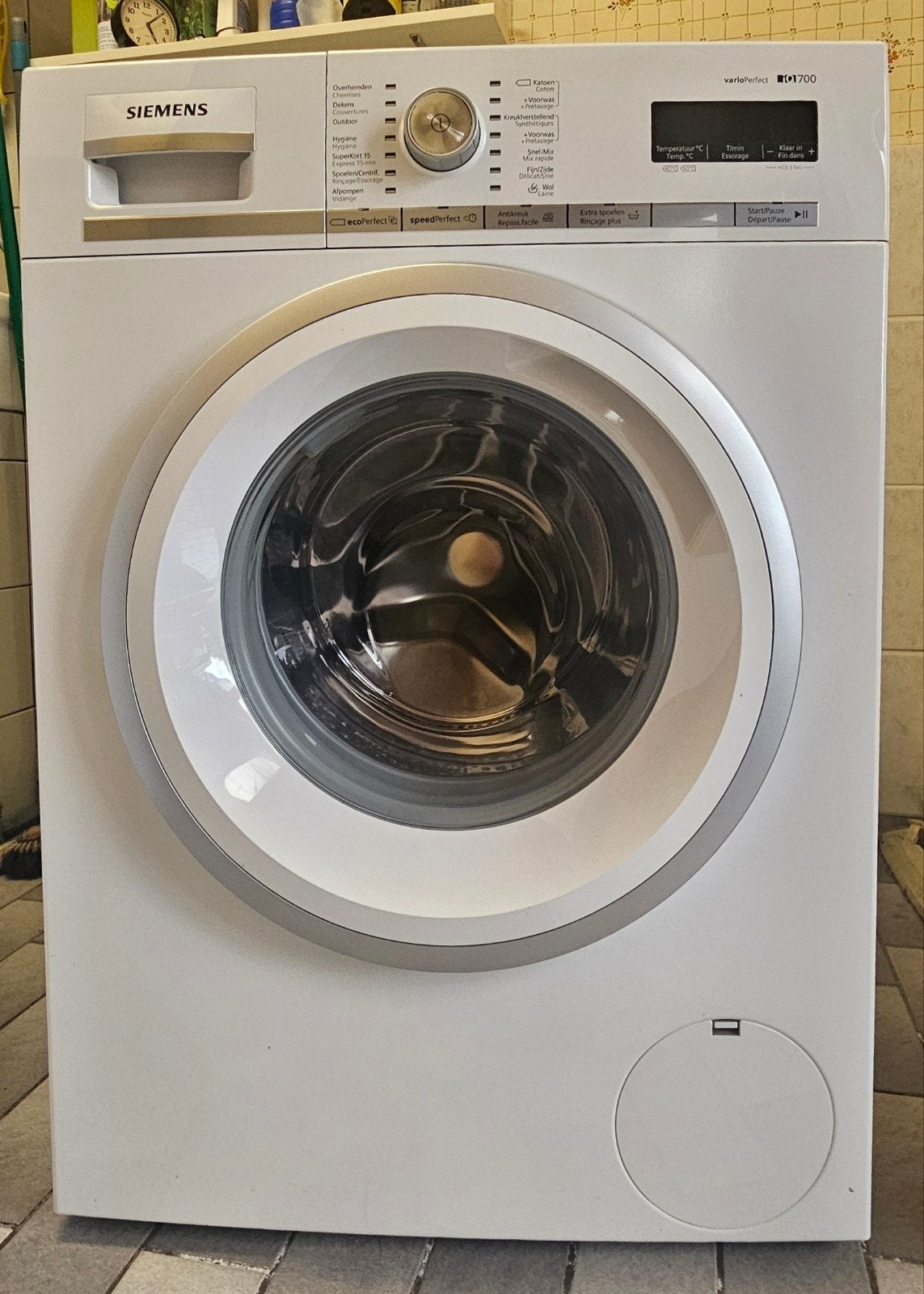 Siemens IQ700, Elektronische apparatuur, Ophalen