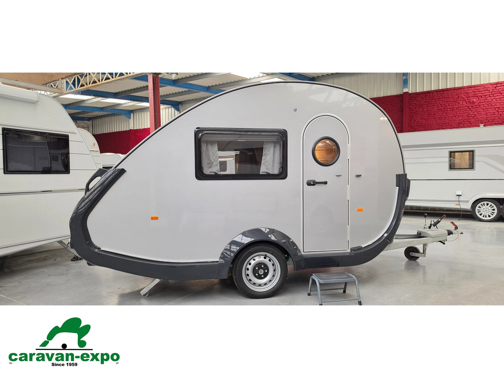 TABBERT T@B BASIC 320, Caravanes & Camping, Caravanes, Entreprise, jusqu'à 2, 500 - 750 kg, Tabbert, jusqu'à 4 m