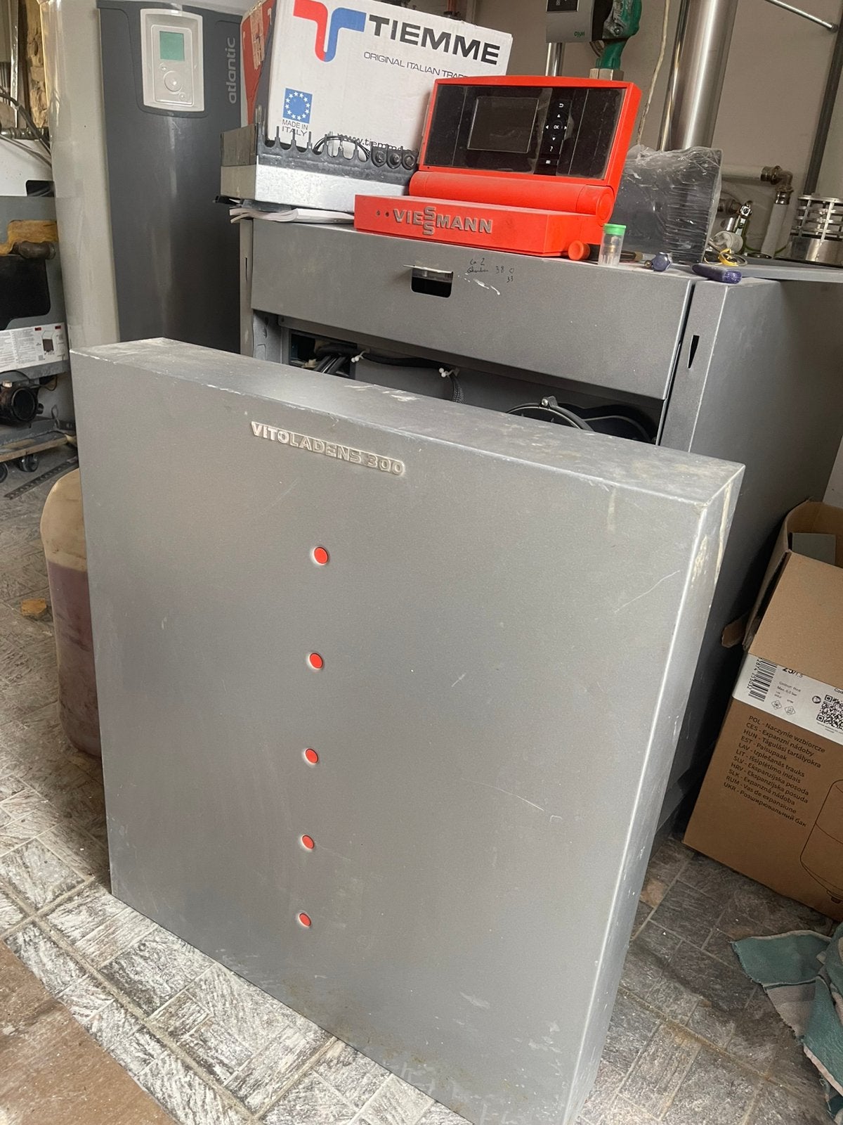 Viessmann vitoladens 300-C pour pieces, Bricolage & Construction, Chauffage & Radiateurs, Enlèvement, Utilisé, Chaudière CC ou Chaudière combinée
