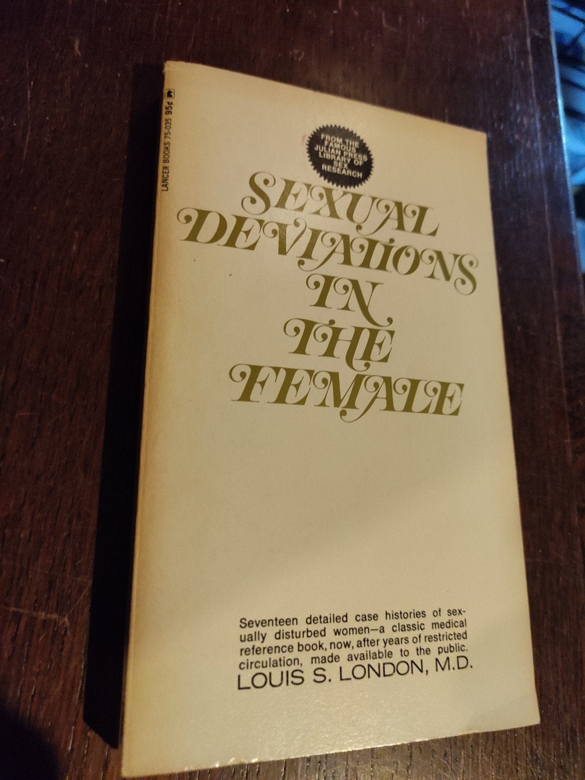 SEXUAL DEVIATIONS IN THE FEMALE, Ophalen of Verzenden