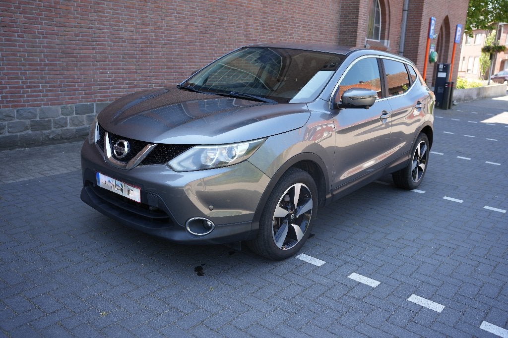 Nissan Qashqai - 103.000km - 12/2015, Autos, Nissan, Particulier, Qashqai, Caméra 360°, 4x4, ABS, Caméra de recul, Airbags, Air conditionné