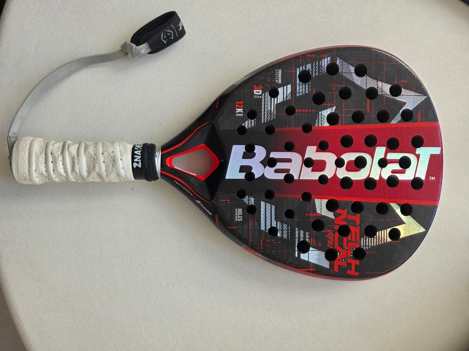Babolat technical viper Juan Lebron, Ophalen