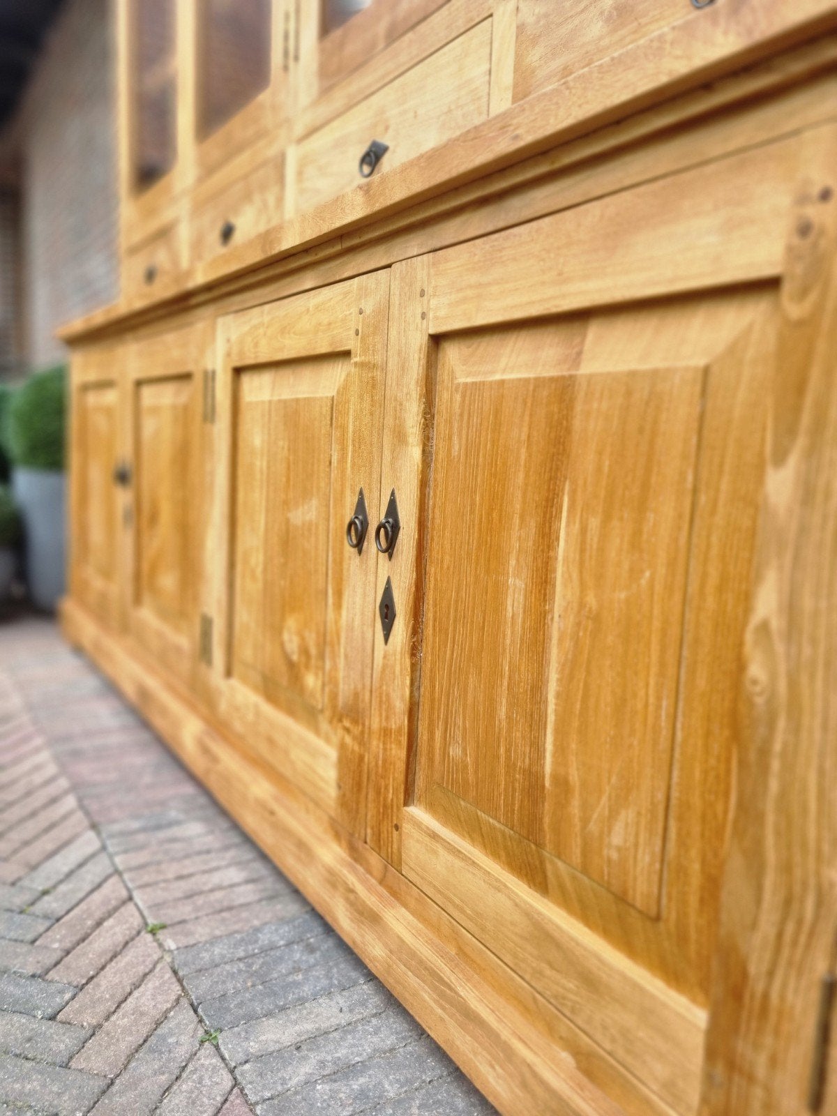 Teak vitrinekast/buffetkast GRATIS LEVERING, Huis en Inrichting, Kasten | Vitrinekasten, Ophalen, Met deur(en), 200 cm of meer