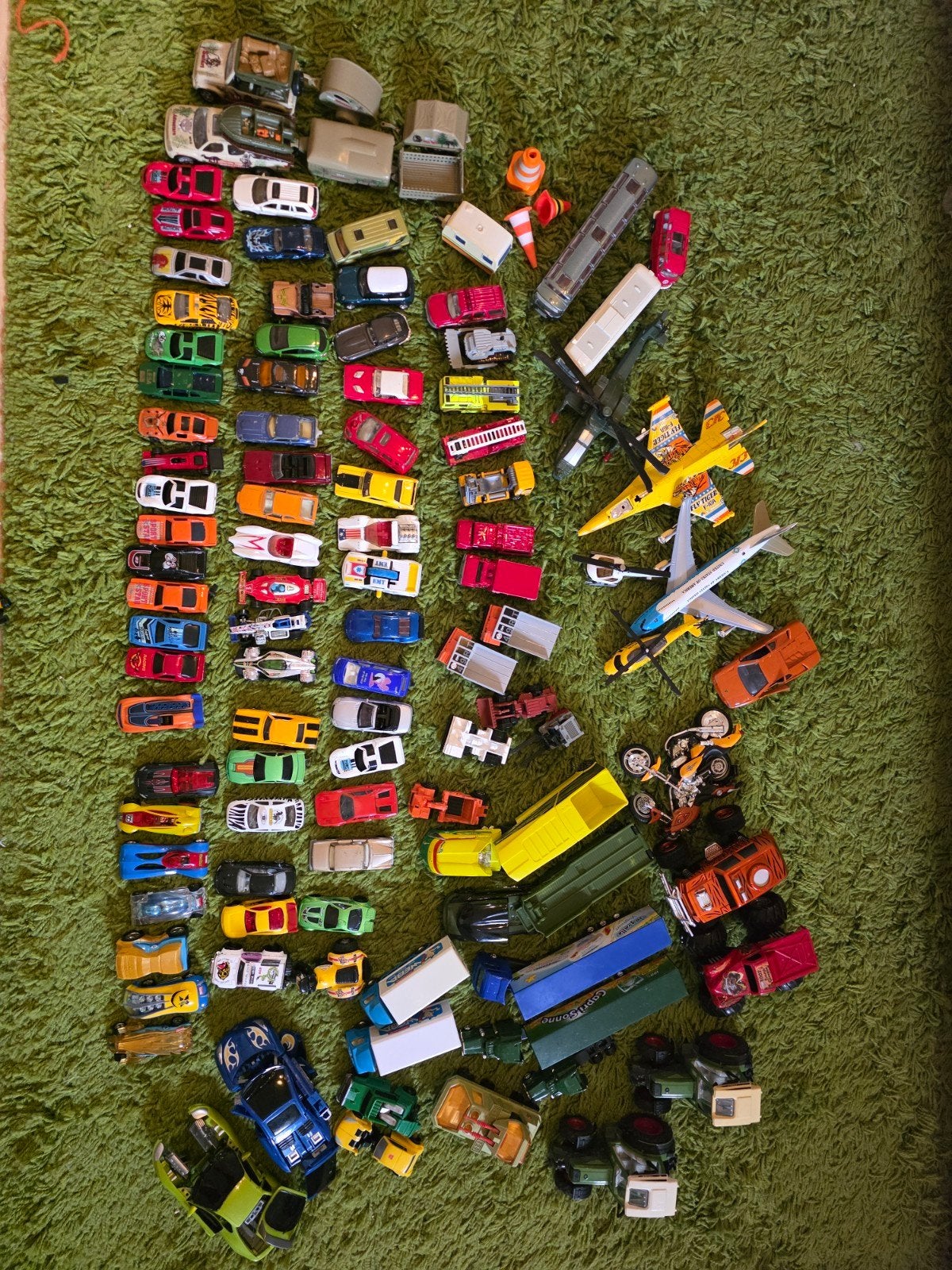 95 auto's en een Hotwheels automat 1,5m, Ophalen of Verzenden, Auto
