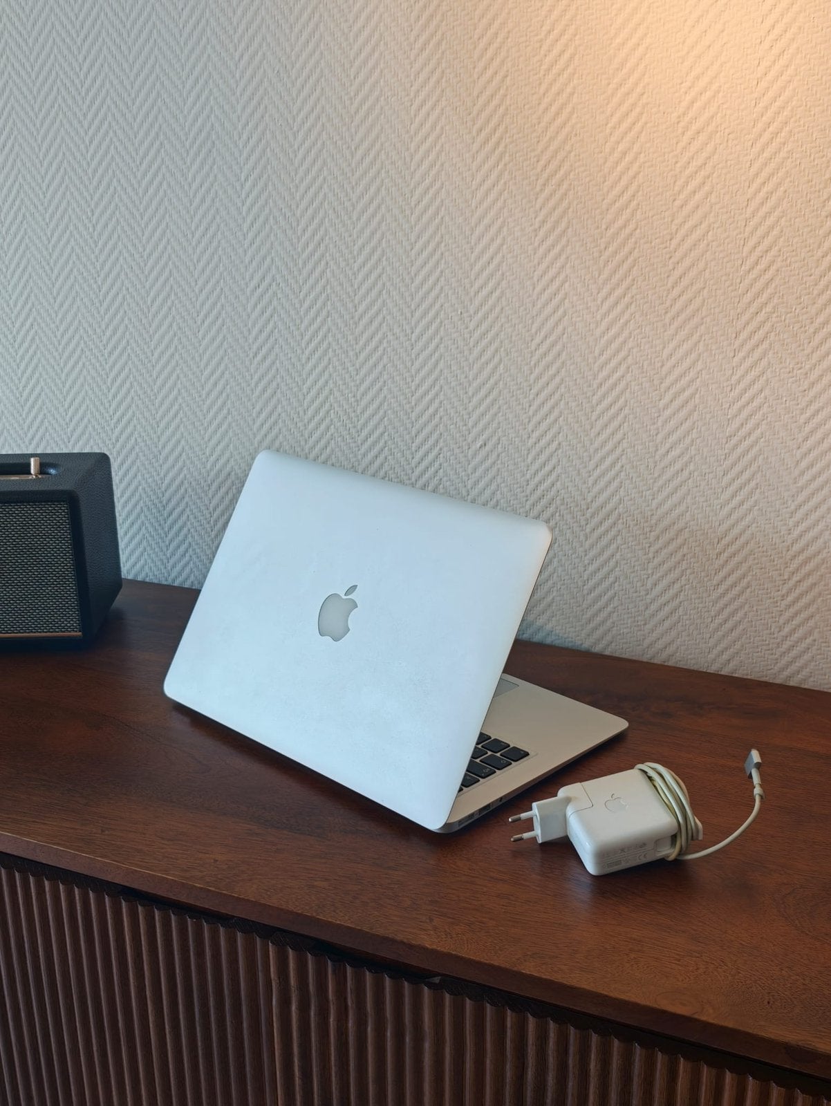 Apple MacBook Air – Inclusief originele Apple-oplader, Informatique & Logiciels, Apple Macbooks, Utilisé, MacBook Air, 13 pouces