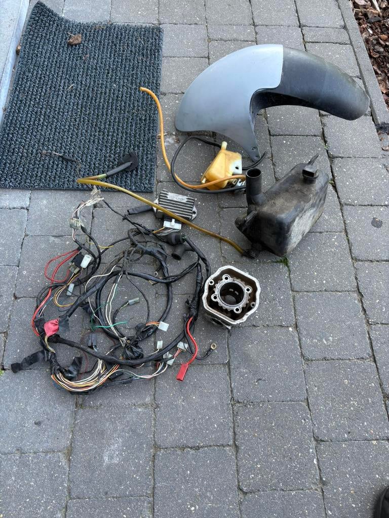 Gilera runner onderdelen, Enlèvement, Comme neuf