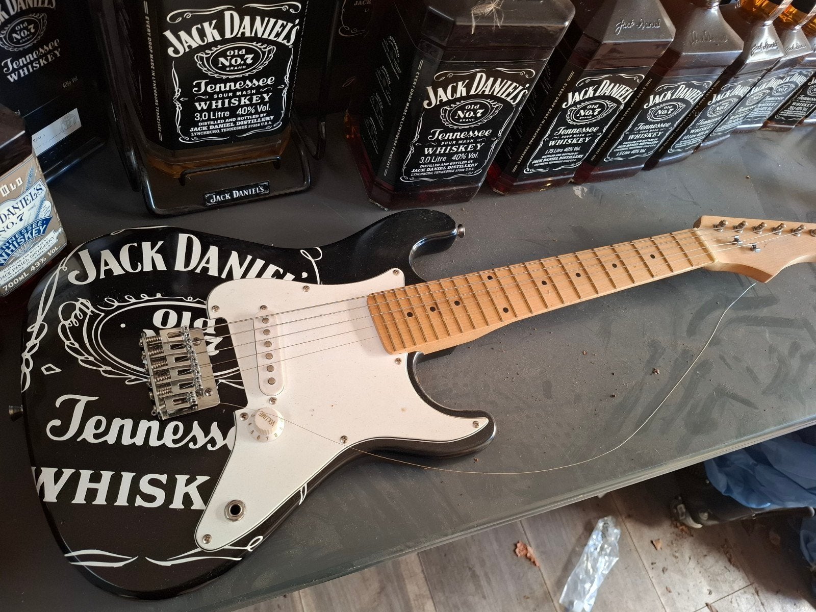 Replica Jack Daniëls elektrische gitaar., Ophalen of Verzenden, Gebruikt, Overige typen