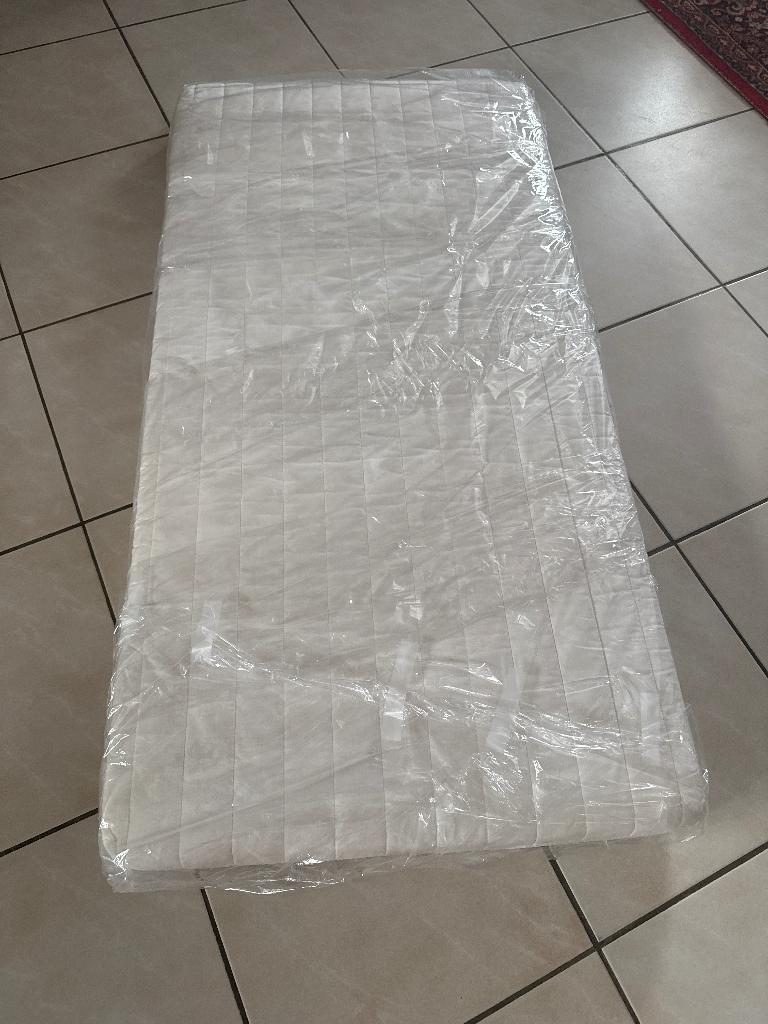 Matras kinderbed, Ophalen, Zo goed als nieuw, Minder dan 140 cm, Matras