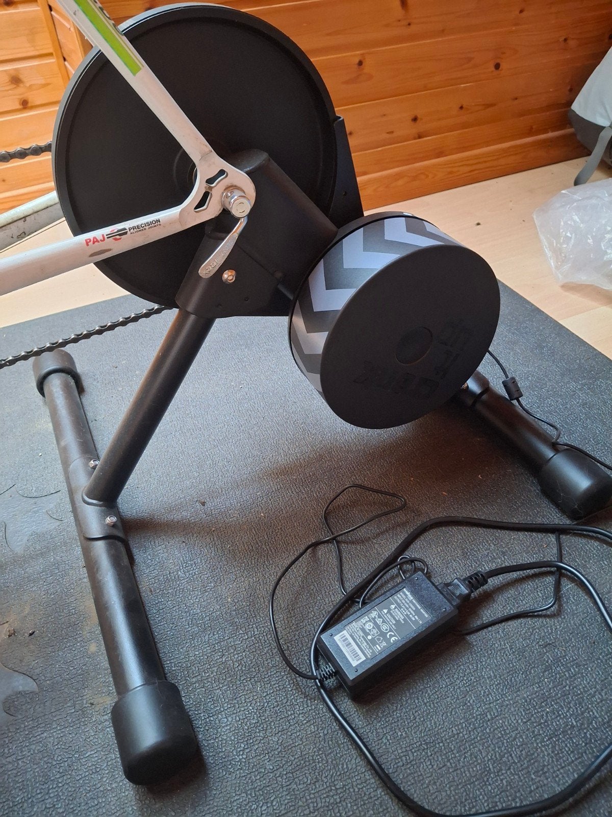 Wahoo kickr core smart trainer + mat, Enlèvement