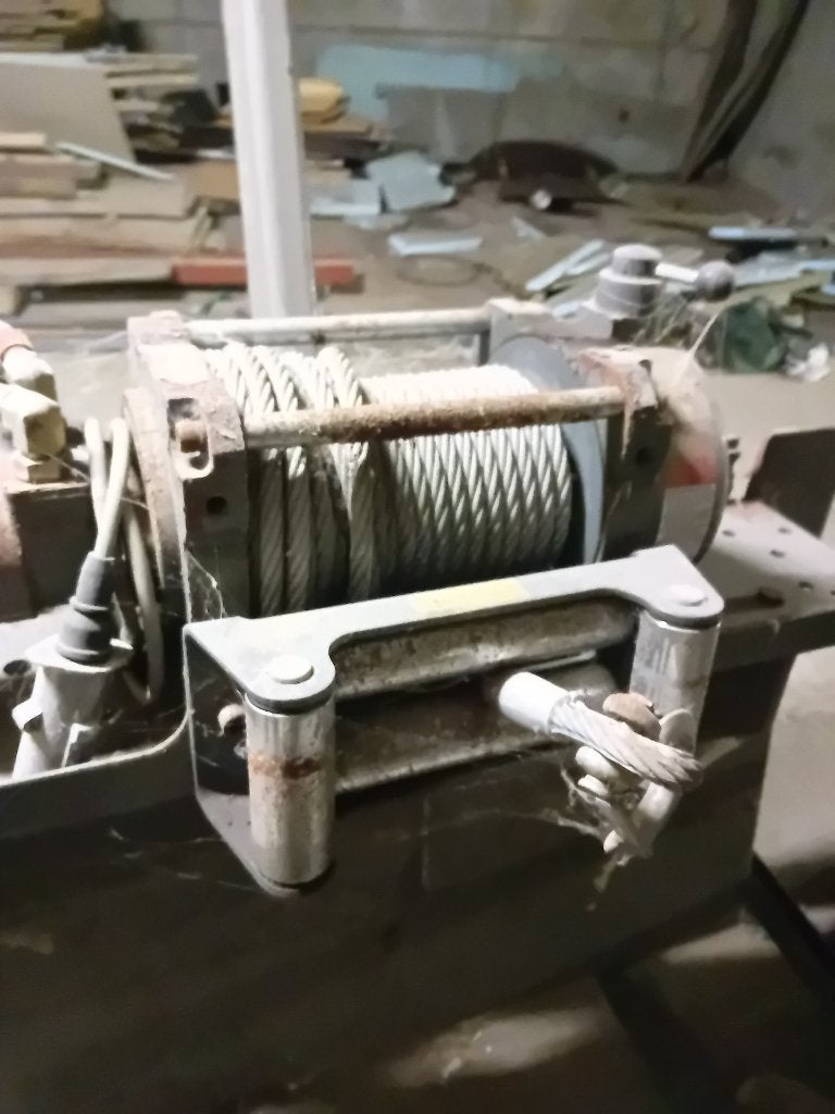 Treuil d'hydrolyse pour tracteur, Enlèvement, Utilisé, Électrique