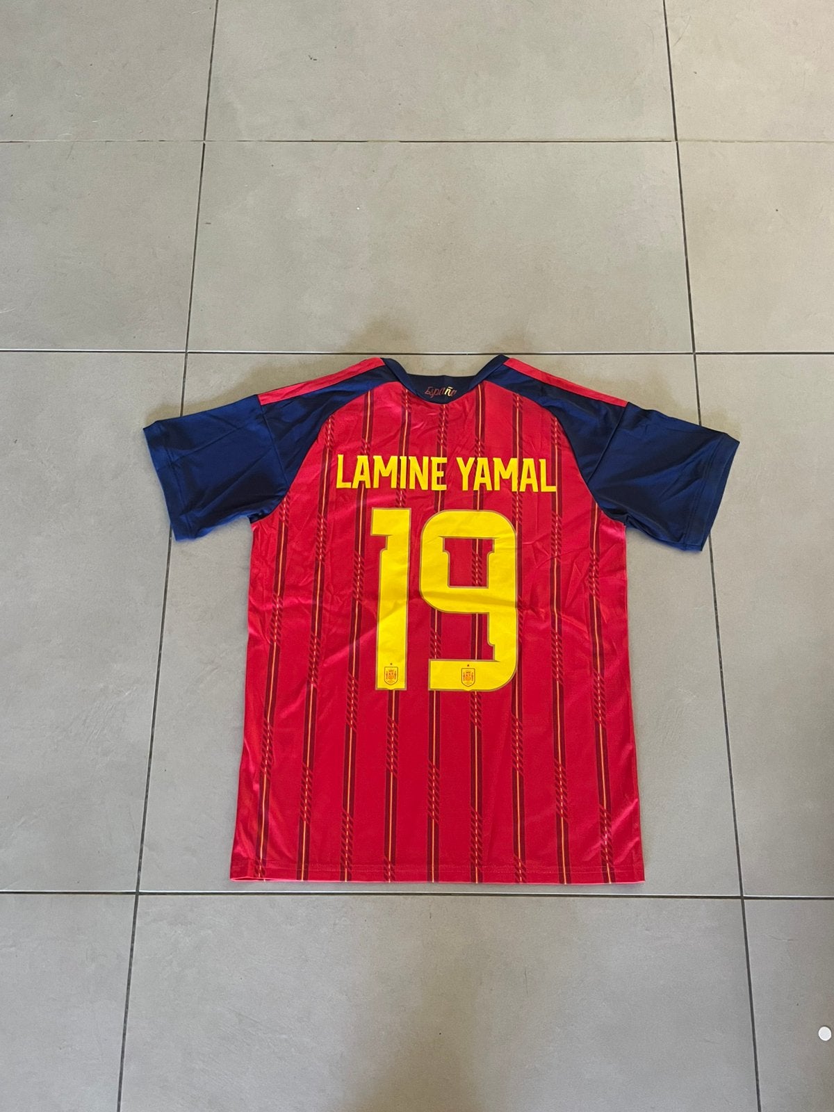 Lamine Yamal Spanje shirt, Sport en Fitness, Maat M, Ophalen of Verzenden, Nieuw, Shirt