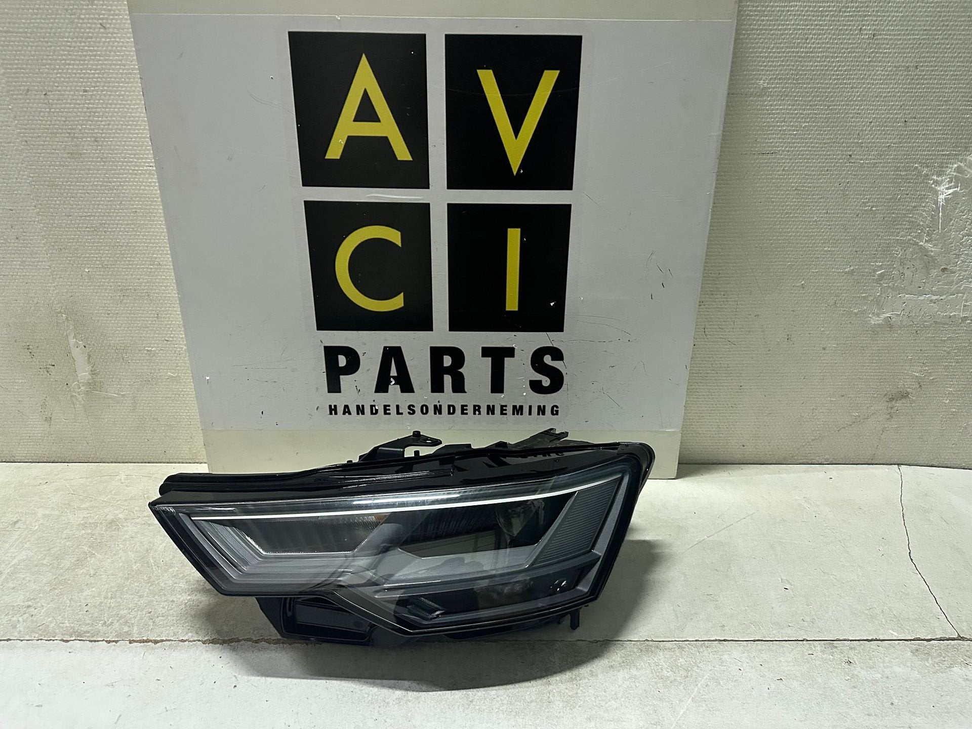 Koplamp Audi A6 C8 vol led  origineel 4K0941033 links, -, Audi, Utilisé, -