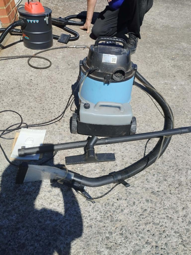 shampouineuse klarstein aspirateur auto divan tapis ect, Electroménager, Aspirateurs, Aspirateur, Réservoir, Enlèvement, Utilisé