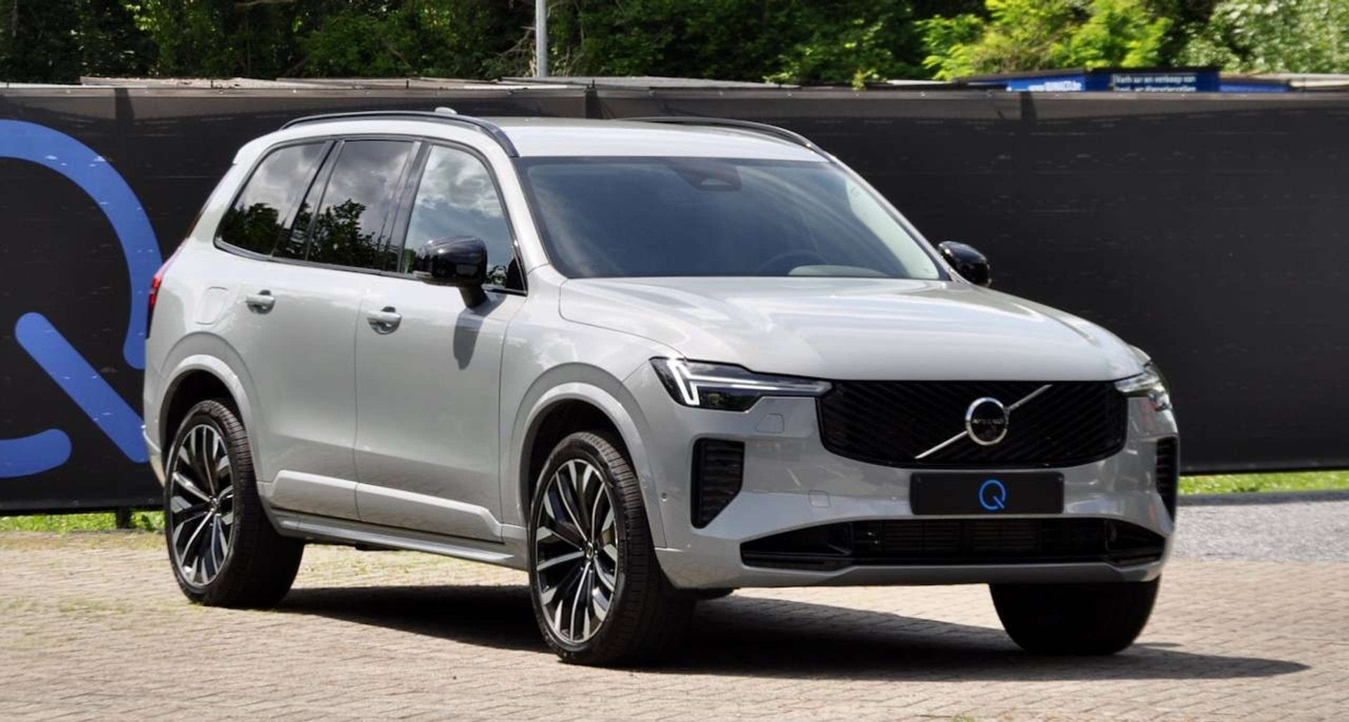 Volvo XC90 T8 PHEV PLUS DARK 7-ZIT HARMAN KARDON MEMORY SEAT, Autos, Achat, Euro 6, Entreprise, 7 places