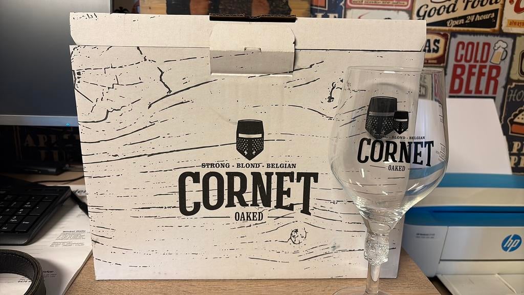 Doos van 6 nieuwe Cornet glazen, Verzamelen, Ophalen, Nieuw, Bierglas