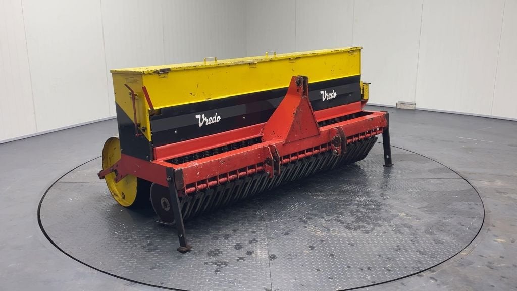 Vredo DZ125.10, Semer, Planter ou Lever