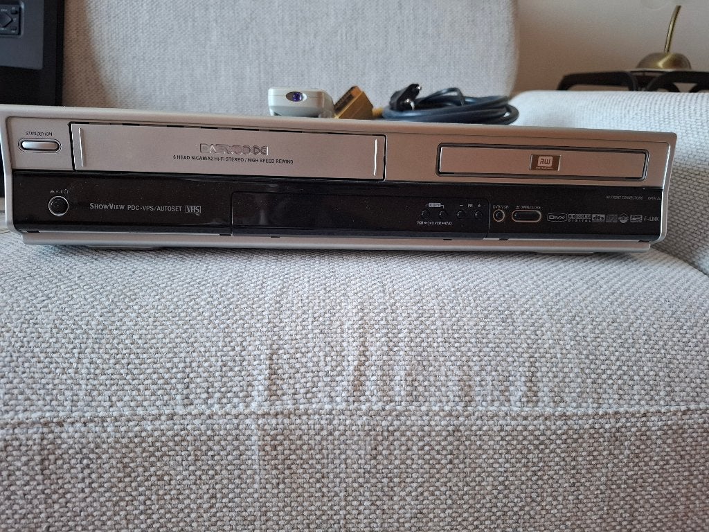 Daewoo DFX-6705 DVD-schrijver + videorecorder combinatie, Audio, Tv en Foto, DVD spelers, Ophalen, Zo goed als nieuw, Dvd-recorder