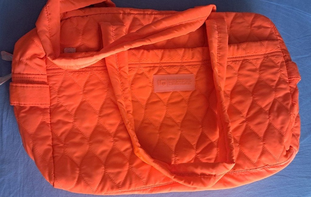 Mooie nieuwe wasbare oranje gewatteerde draagtas + etui, Ophalen of Verzenden, Oranje