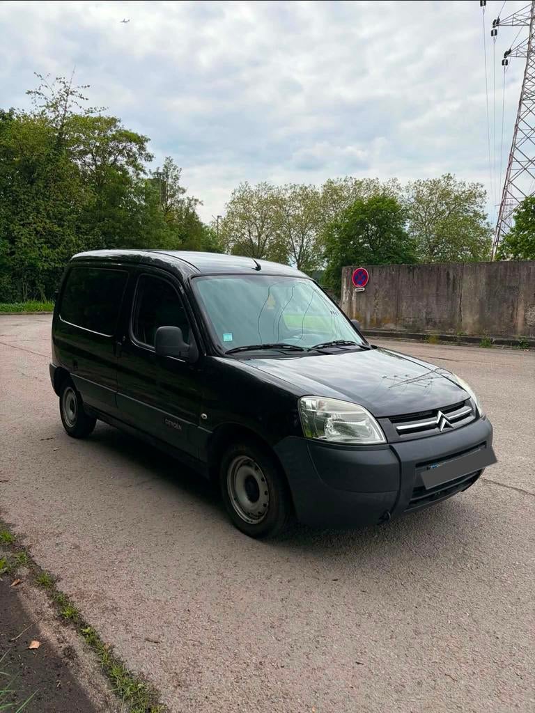 Citroën berlingo 1.6 Hdi prête à immatriculer, Autos, 4 portes, Entreprise, Boîte manuelle, Noir