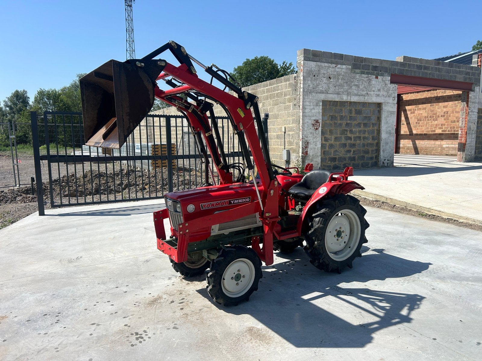 Micro tracteur avec chargeur tva récupérable, John Deere, Enlèvement ou Envoi, Jusqu'à 2500, Jusqu'à 80 ch
