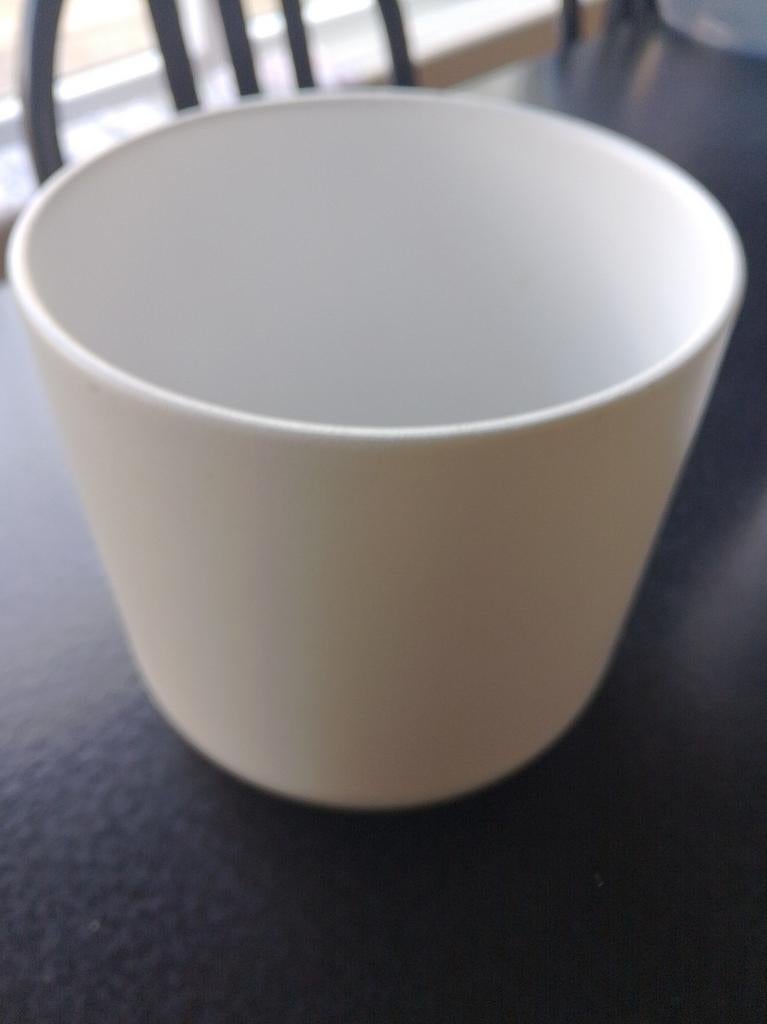 Cache-pot blanc porcelaine, Enlèvement