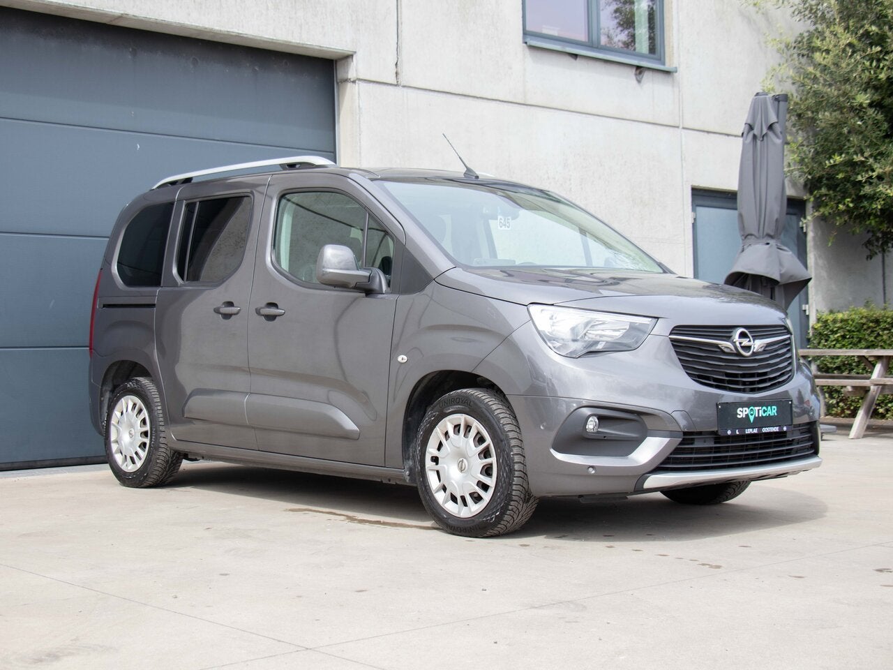 Opel Combo Life INNOVATION 1.5D MT 100PK|SENSOREN|TREKHAAK|, Autos, 0 kg, Noir, 5 places, MPV ou Monospace