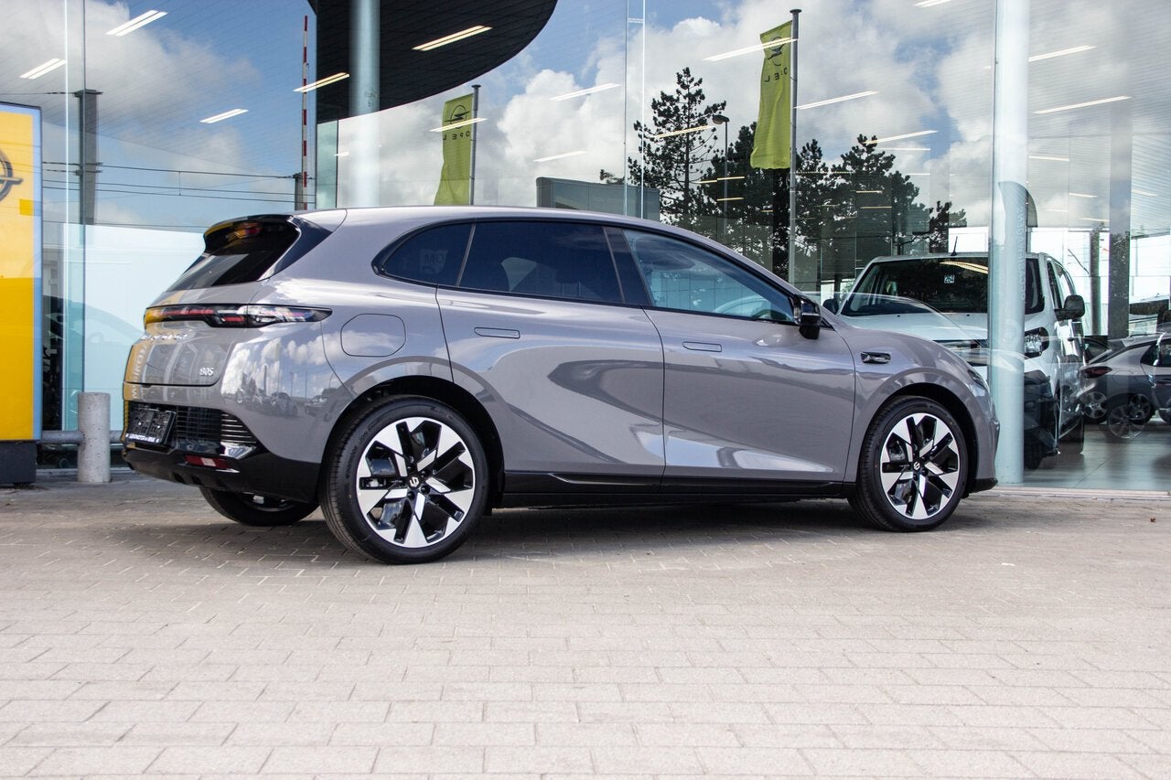 Leapmotor B05 DESIGN PROMAX |DIRECT LEVERBAAR|, Auto's, 161 kW, 0 kg, 5 deurs, Zilver of Grijs