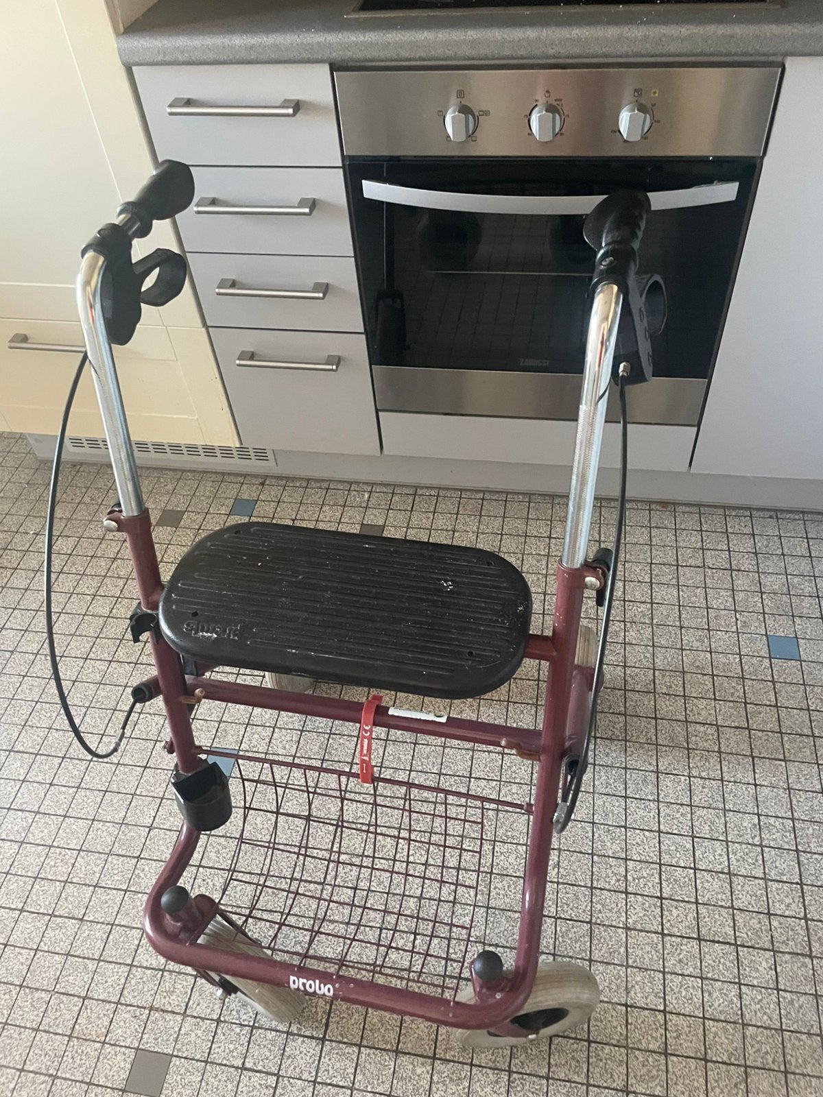 Rollator, Ophalen, Gebruikt
