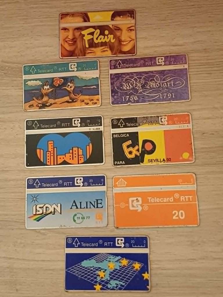 Lot de 8 télécartes de collection belges  RTT Belgacom 80/90, Collections, Cartes de téléphone, Envoi