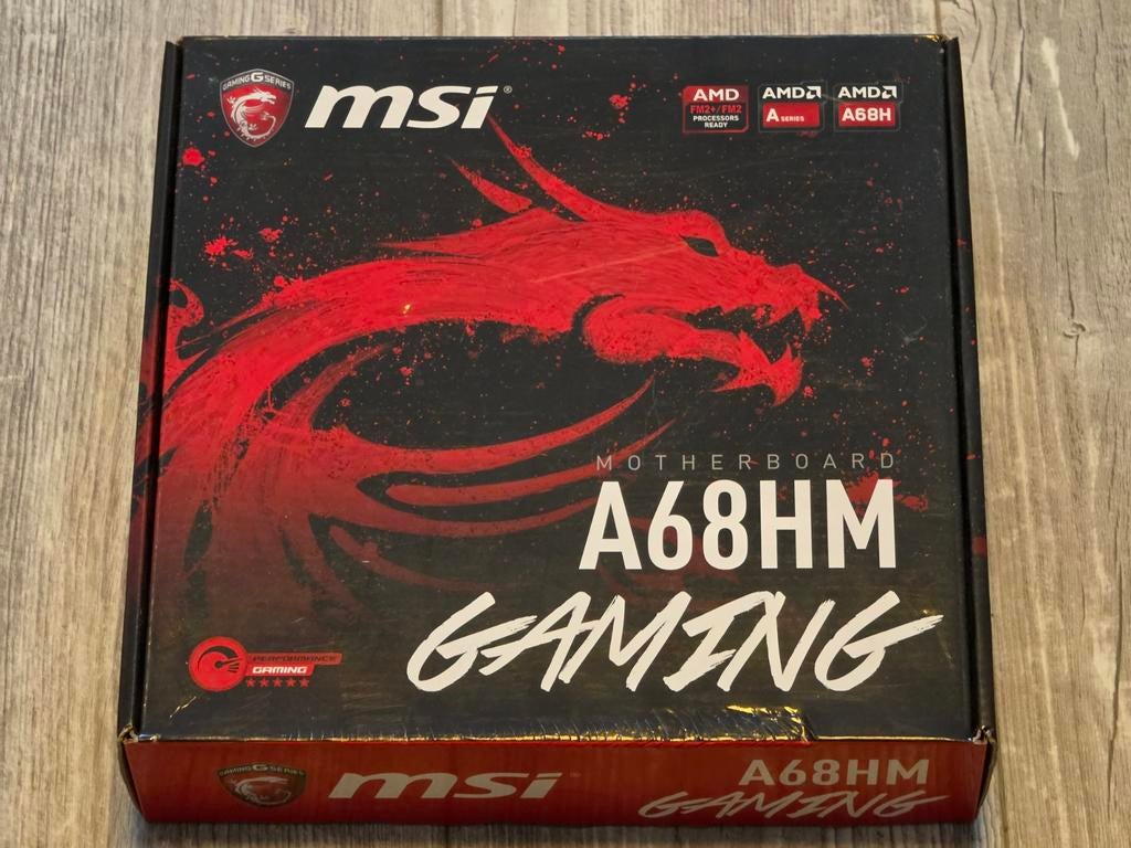 Msi gaming motherboard A68HM with box, Nieuw, DDR3, Ophalen of Verzenden, Micro-ATX