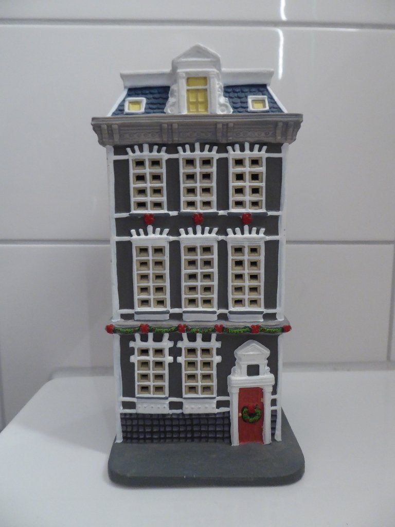 Luville Objet : maison du canal (maison du canal) 601202, Enlèvement ou Envoi, Comme neuf