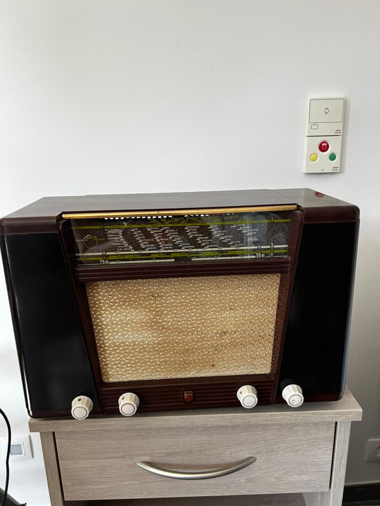 Vintage/ retro radio philips, Antiquités & Art, Antiquités | TV & Hi-Fi, Enlèvement