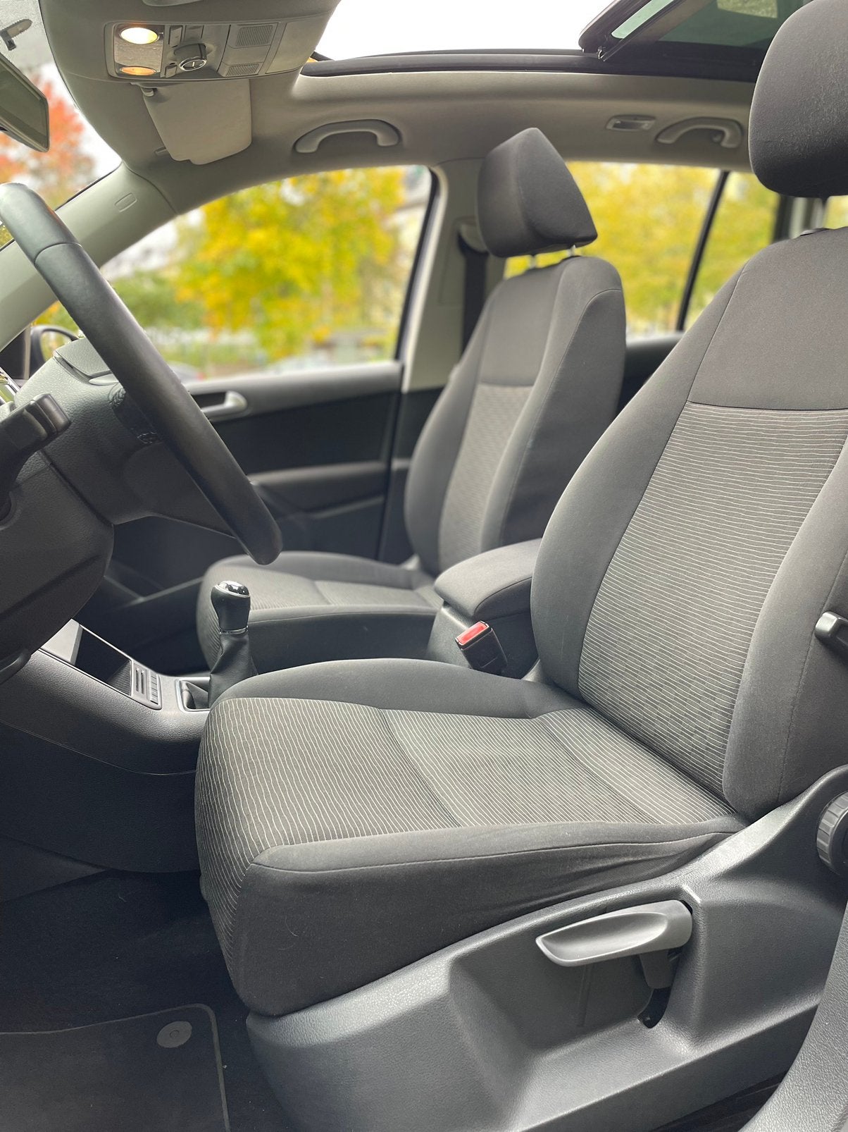 VOLKSWAGEN TIGUAN 1.4 TSI// 178.000km 2012, Auto's, Euro 5, Stof, Zwart, Blauw