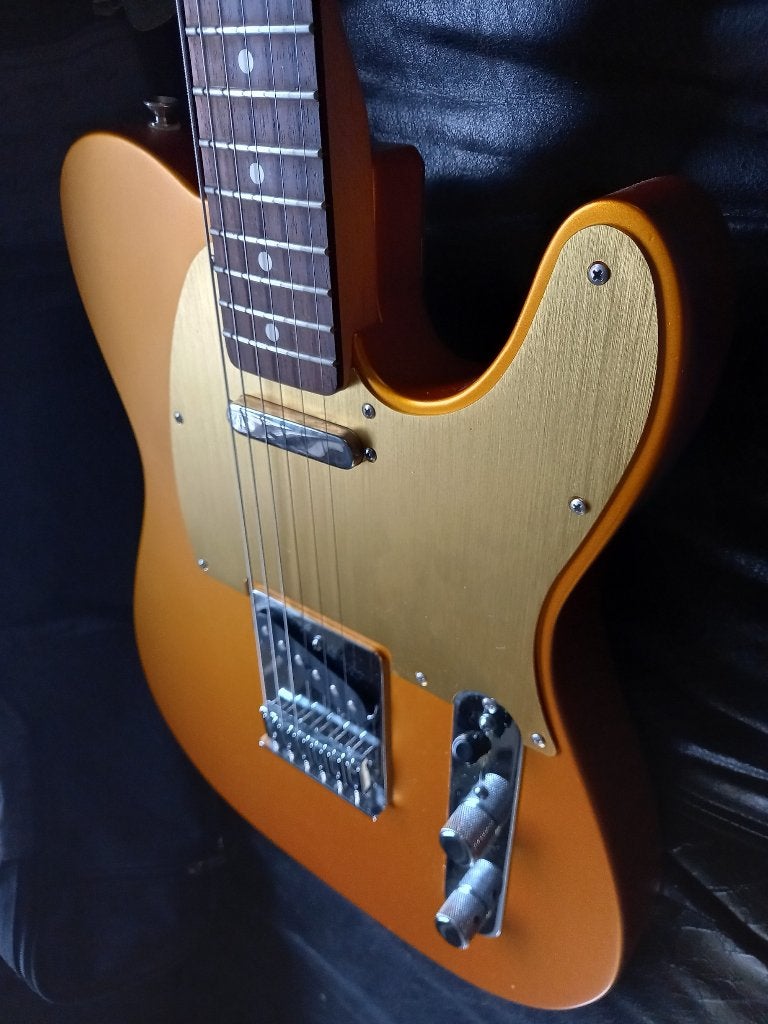 Neuve : Fender Telecaster FSR Satin Blaze Gold / Softcase, Enlèvement ou Envoi, Neuf, Solid body, Fender