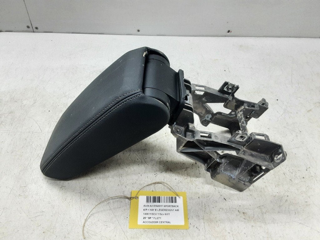 CONSOLE CENTRALE Audi A3 Sportback (8YA) (01-2019/-), Autos : Pièces & Accessoires, Auto-Union-Straße  1,
85057  Ingolstadt, DE