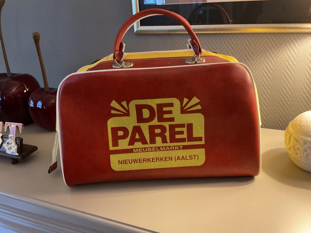 Aalst De Parel tas, Ophalen