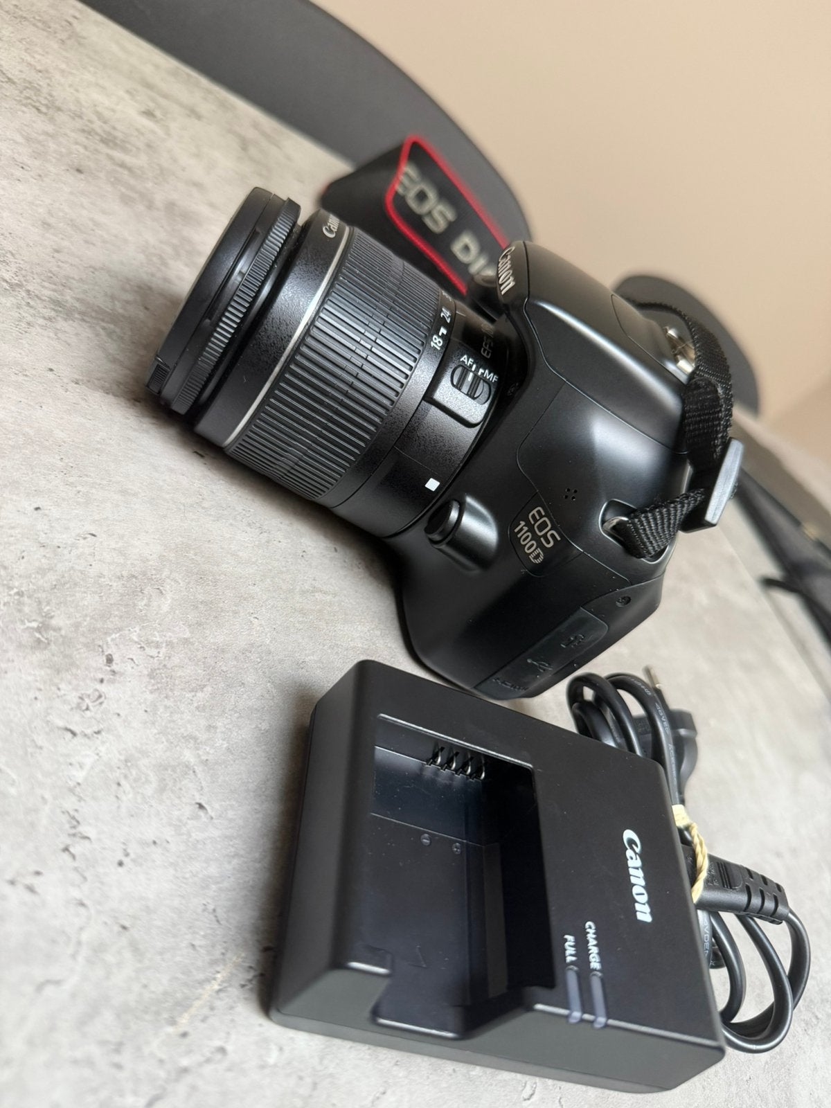 Canon EOS 1100D + objectif 18-55 mm, Enlèvement, Comme neuf, Canon