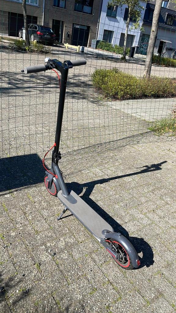 Elektrische step - laadt niet op, Ophalen, Gebruikt, Elektrische step (E-scooter)